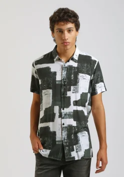 Camicia mezza manica fantasia 100% viscosa