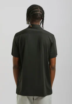 Camicia mezza manica in tessuto elastico