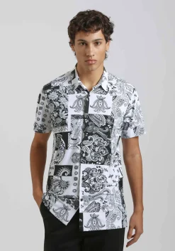 Camicia mezza manica in tessuto elastico con fantasia