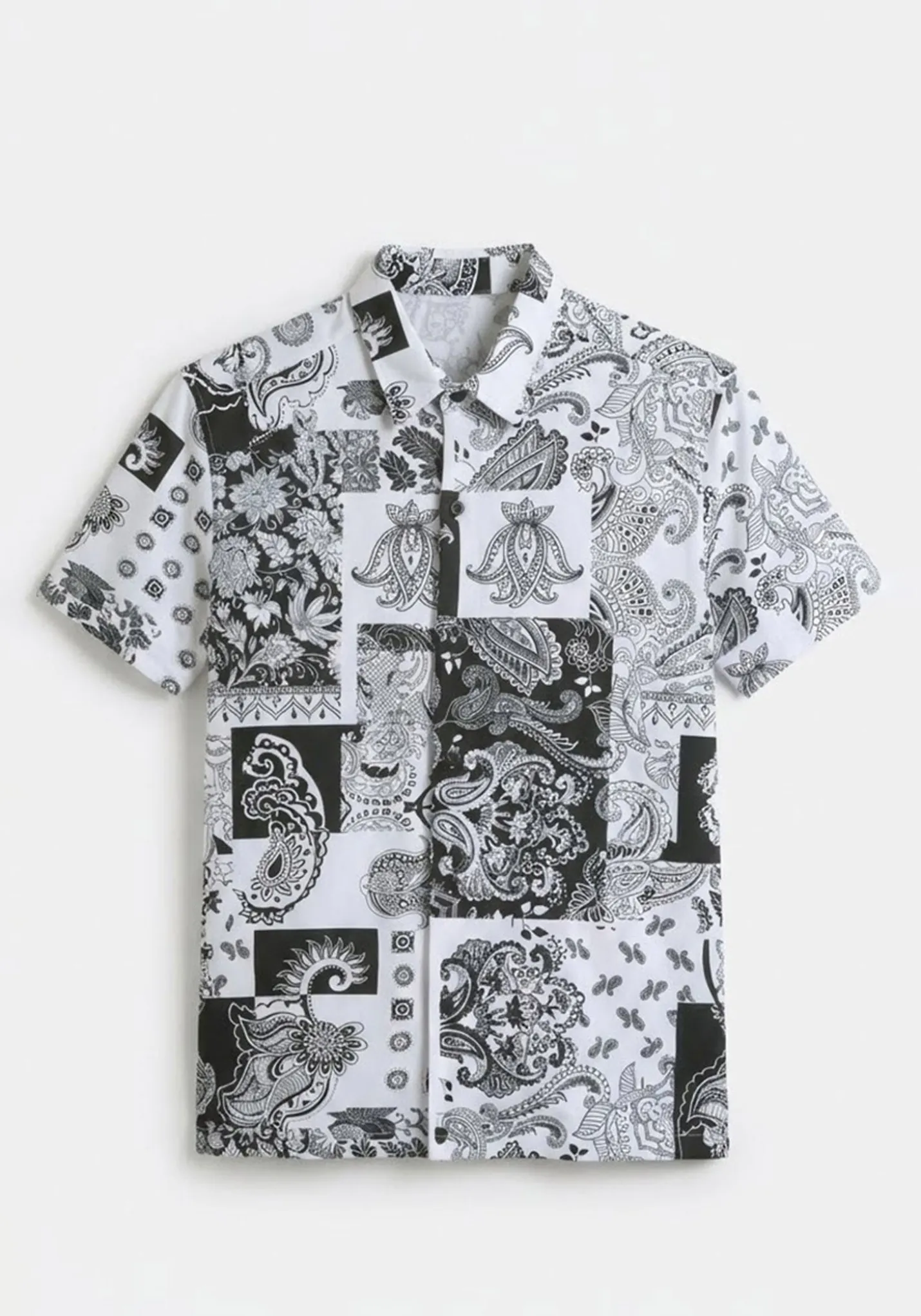 Camicia mezza manica in tessuto elastico con fantasia