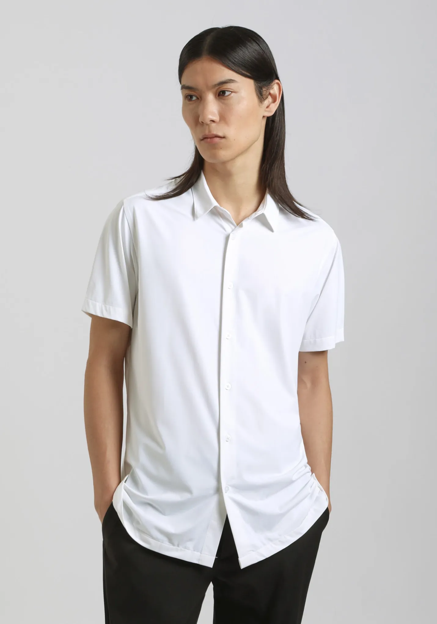 Camicia mezza manica in tessuto elastico