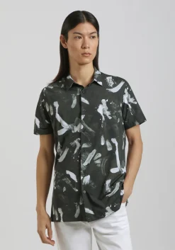 Camicia mezza manica in tessuto elastico con fantasia