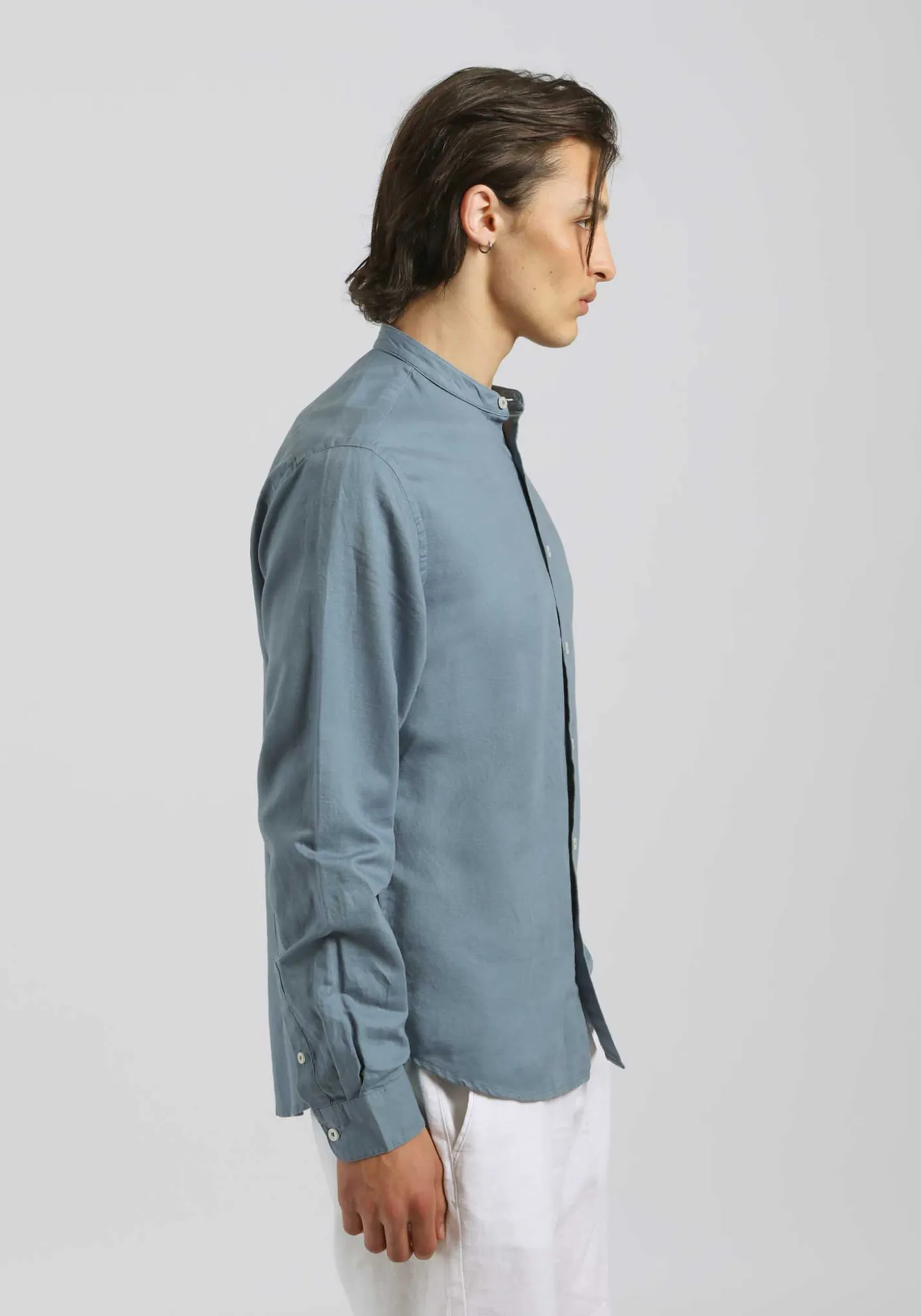 Camicia misto lino con collo coreano