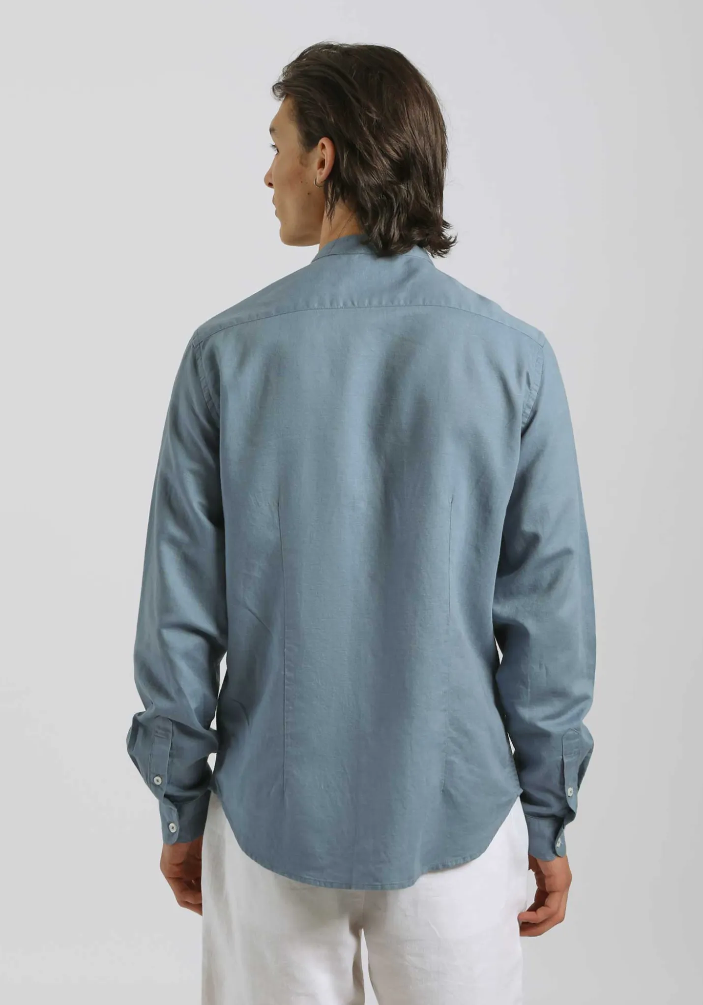 Camicia misto lino con collo coreano