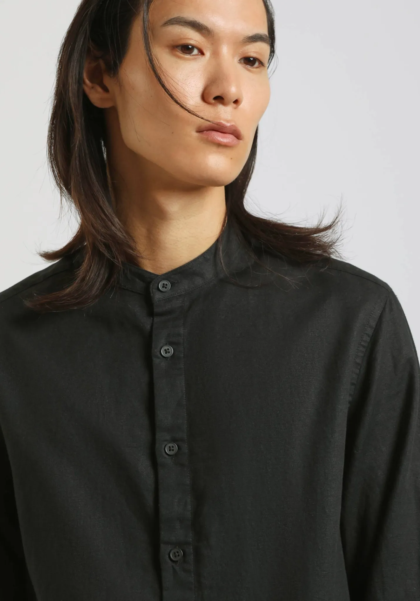 Camicia misto lino con collo coreano