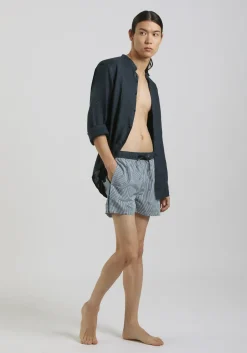 Costume a righe con fantasia
