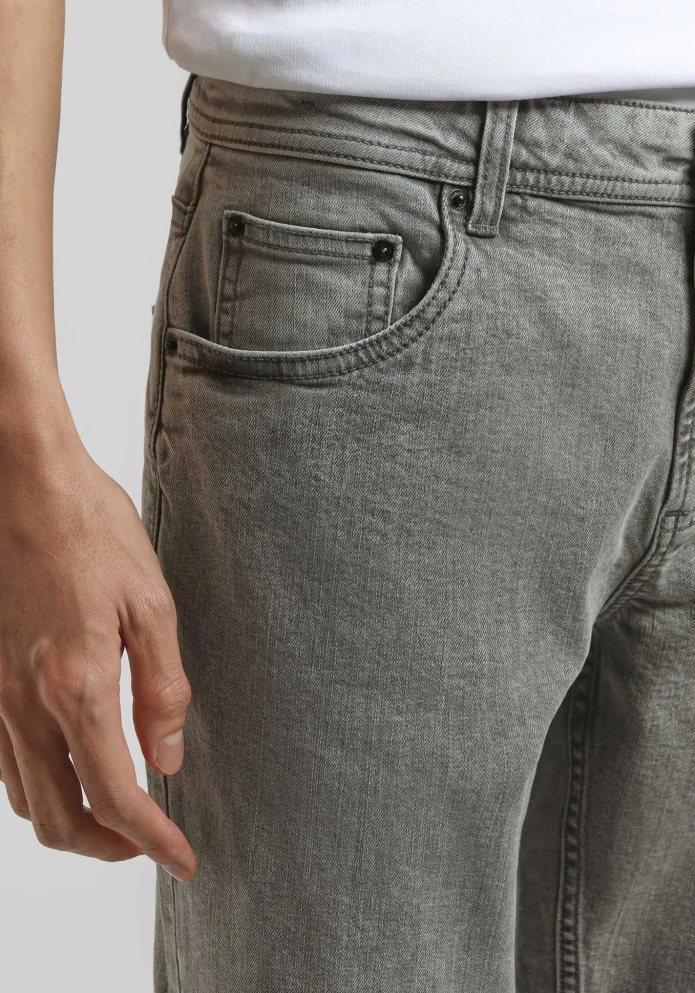 Jeans slim fit grigio