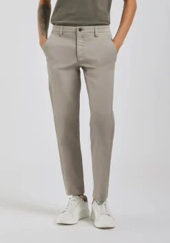 Pantaloni chino in cotone