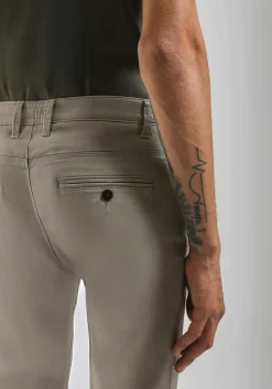 Pantaloni chino in cotone