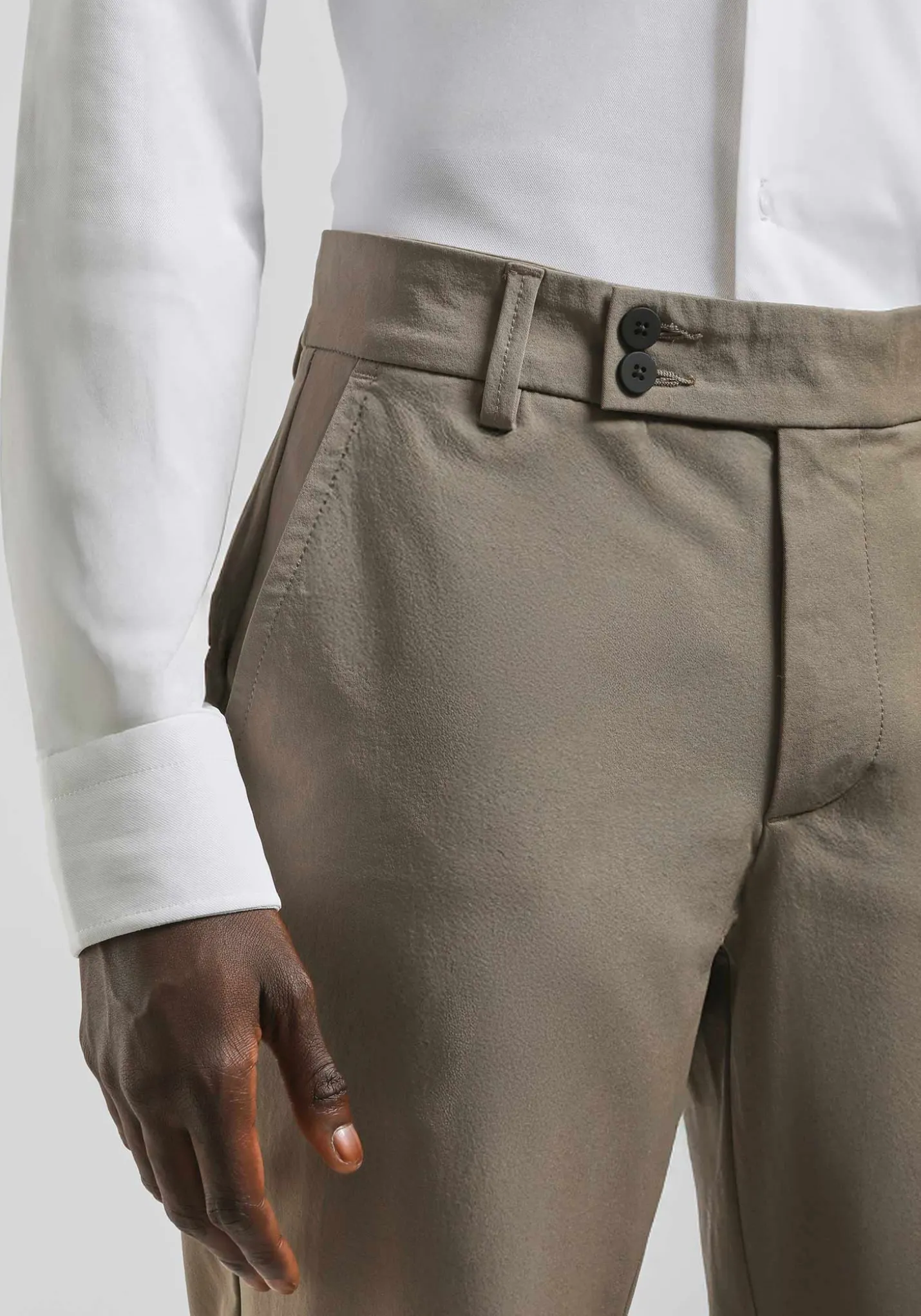 Pantaloni chino in nylon