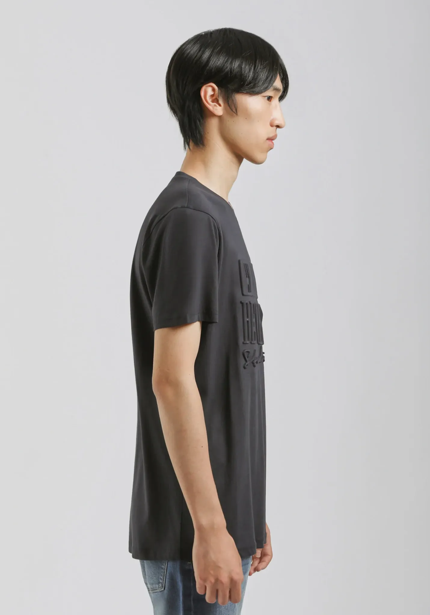 T-shirt con stampa a rilievo