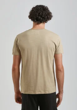 T-shirt con taschino