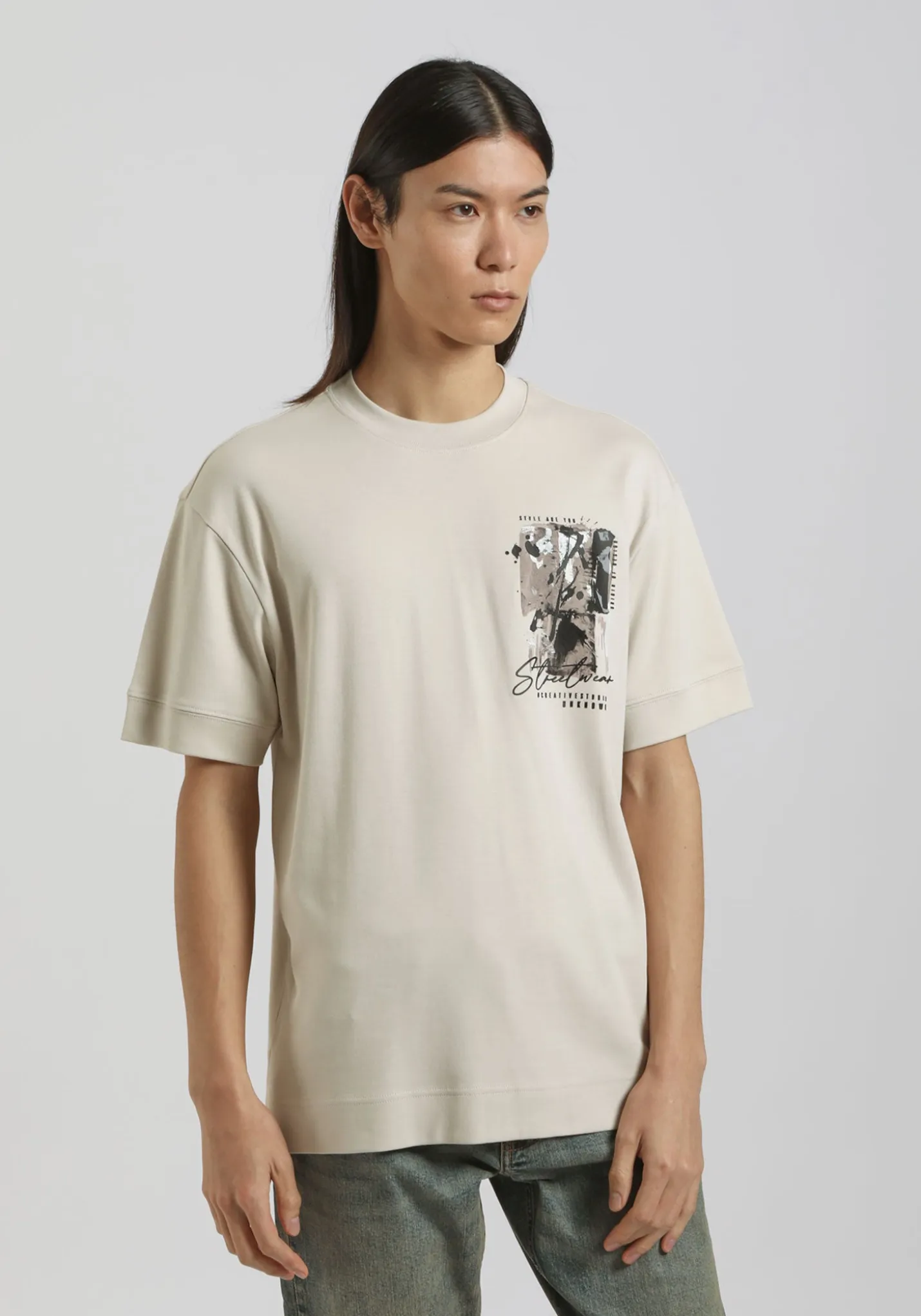 T-shirt over con stampa