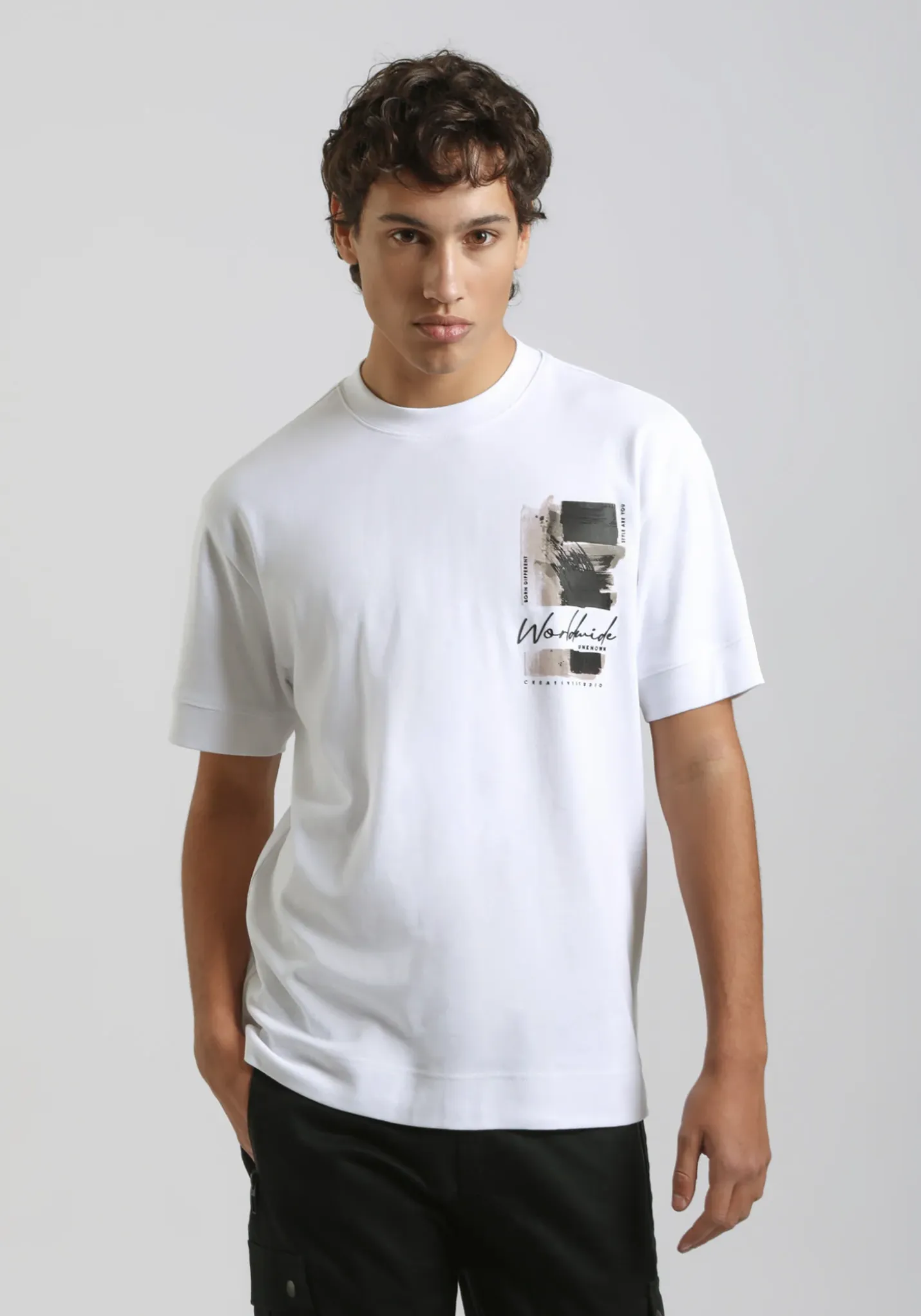 T-shirt over con stampa