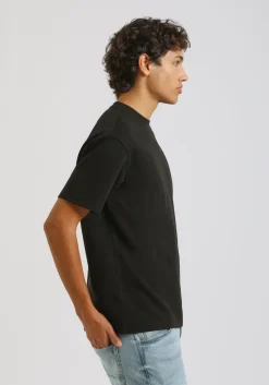 T-shirt strutturata