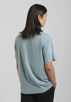T-shirt strutturata