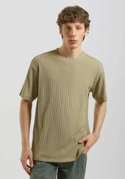 T-shirt strutturata