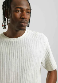 T-shirt strutturata